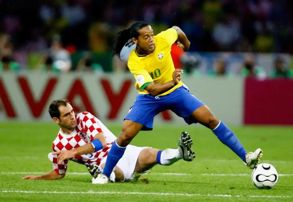 界展示了友 界展示了友